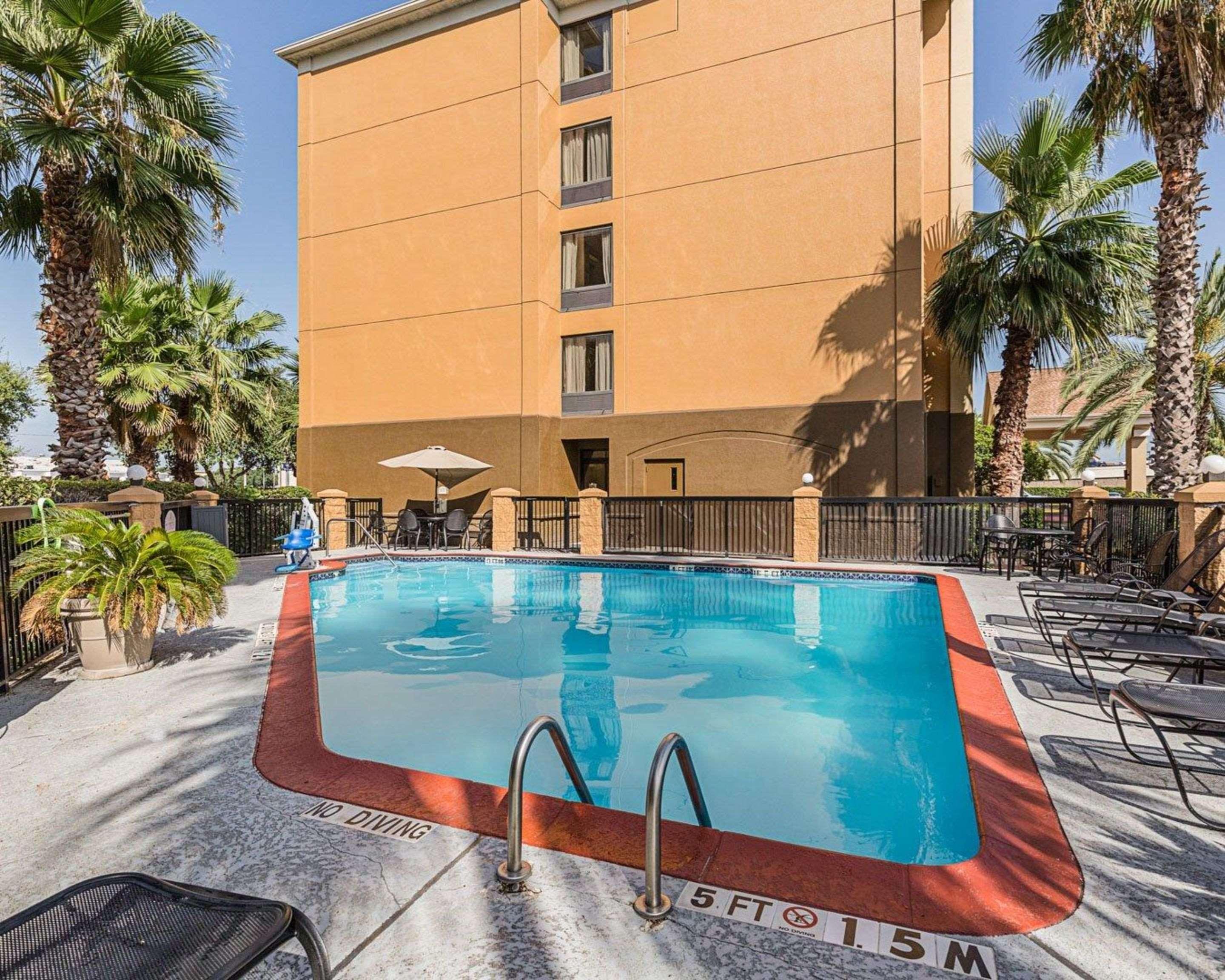 Comfort Inn Southwest Fwy At Westpark Houston Exterior foto